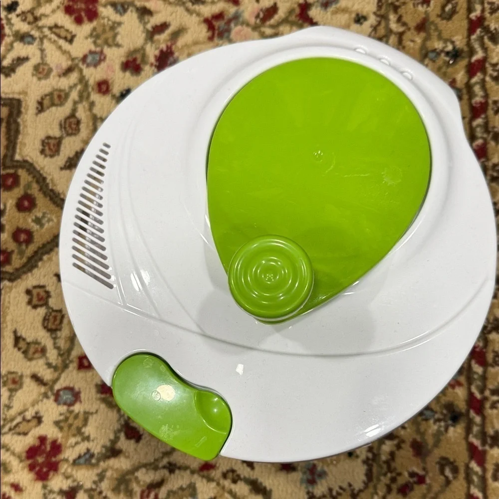 Mainstays efficient salad